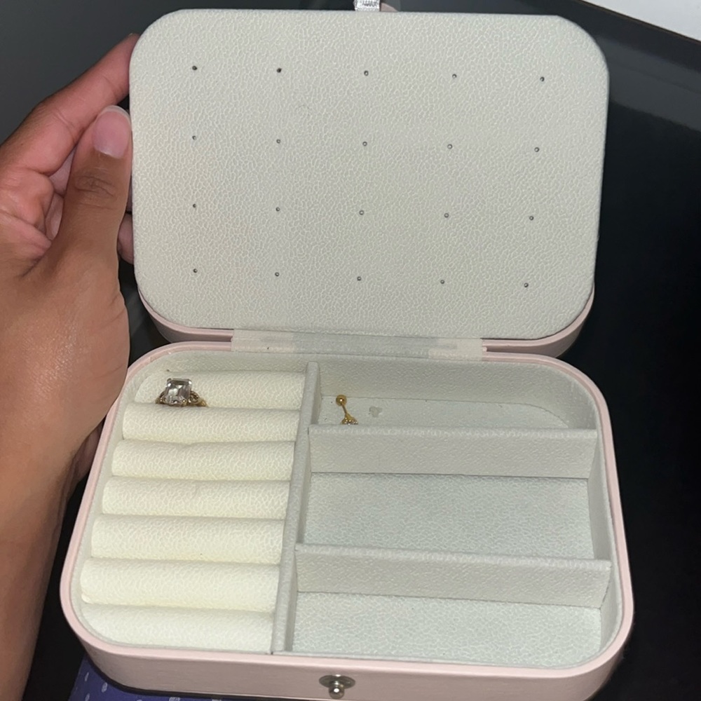 jewelry box